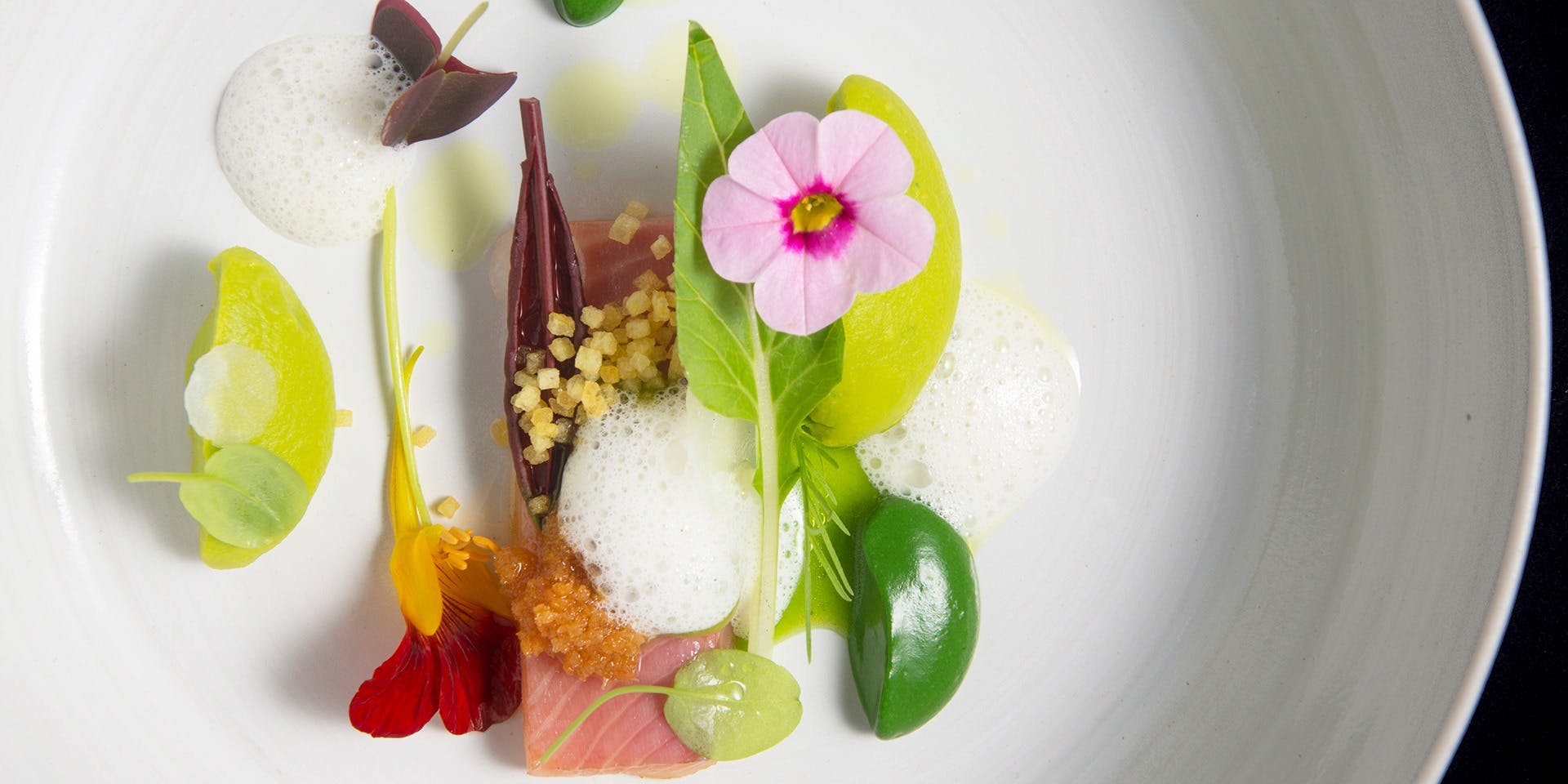 SMAAK（スマーク）