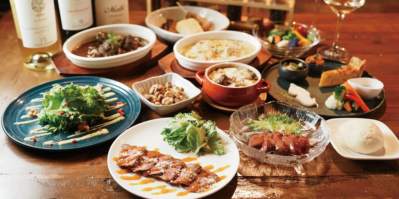 創作料理とワインのお店 上田慎一郎 natural stand salon 2号店（ウエダシンイチロウ）