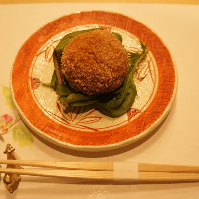 甲州牛を使った『おぐら家コロッケ』