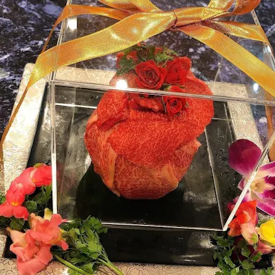 極みの肉ケーキで心に残るお祝いを