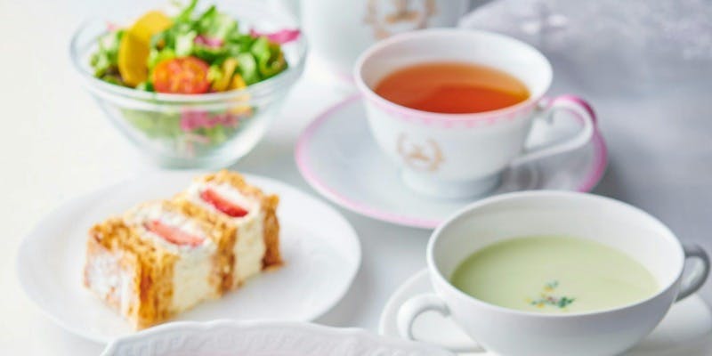 ル サロン ド ニナス 日比谷店