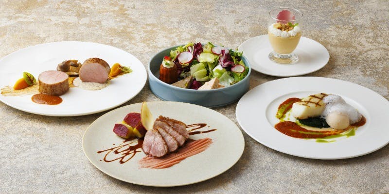 【ランチ】ランチセット（本日の前菜取り合わせ ＋ 選べるメインディッシュ 1 品）