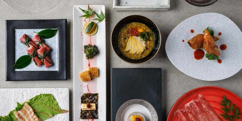 国産渡蟹のカンジャンケジャンがメイン～焼肉もついた【冬＜旬＞のお任せ】コース！ペアリング＋飲み放題