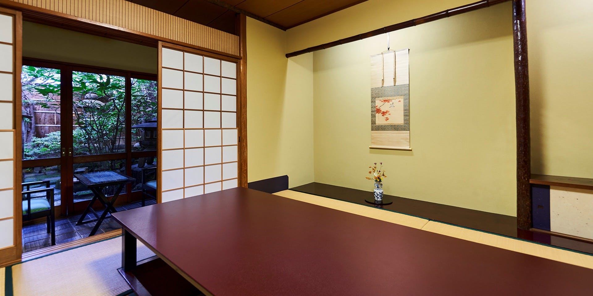 料亭 二蝶（りょうてい にちょう）