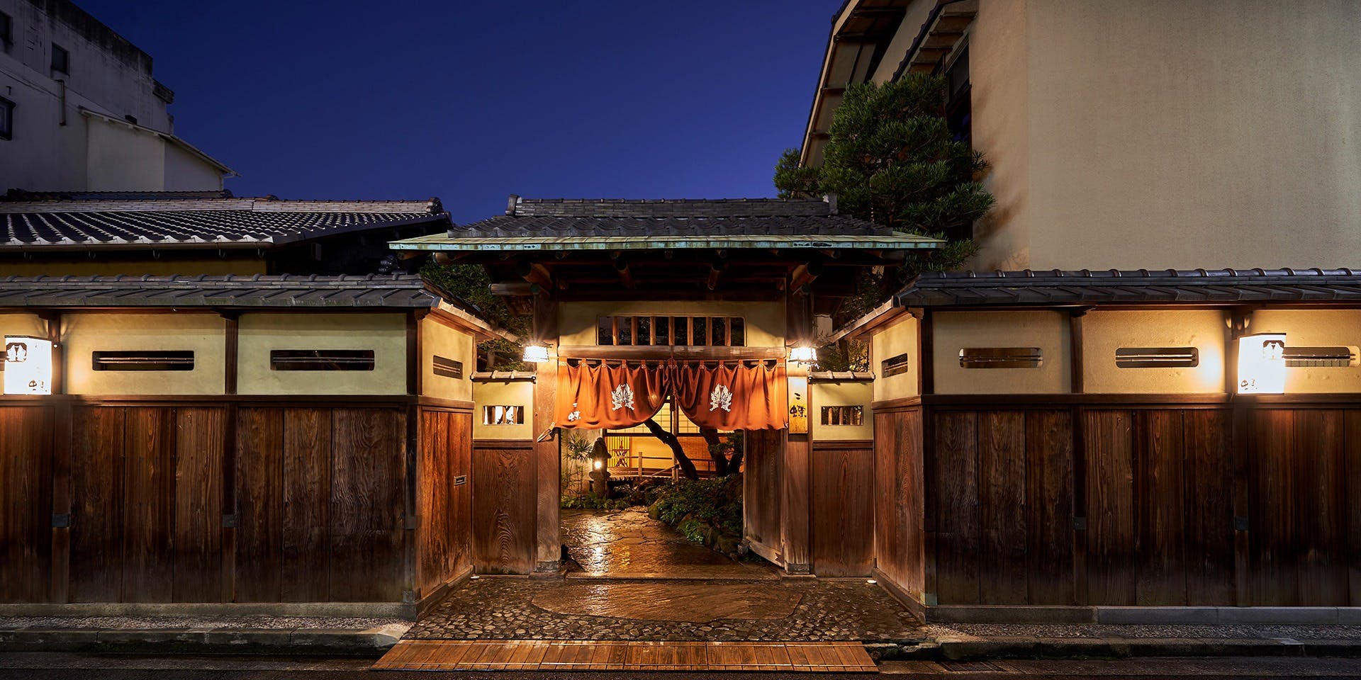 料亭 二蝶（りょうてい にちょう）