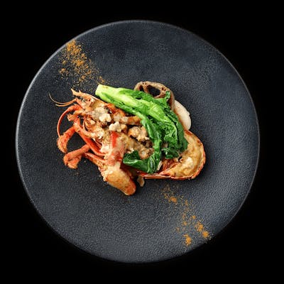 厳選して仕入れる 素材