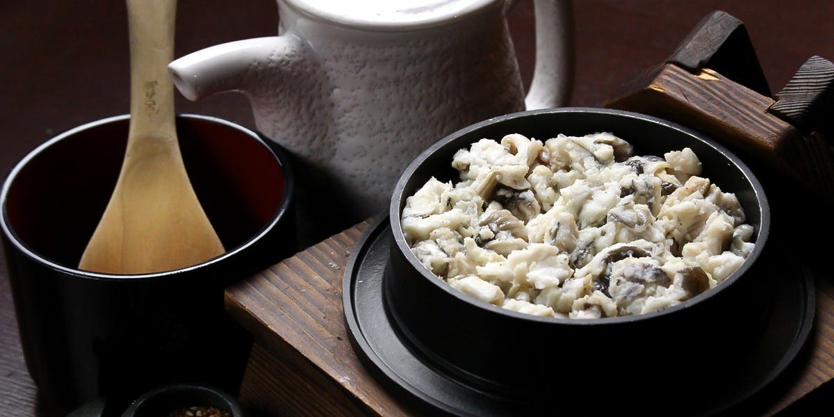 あなご料理 大金（オオガネ）