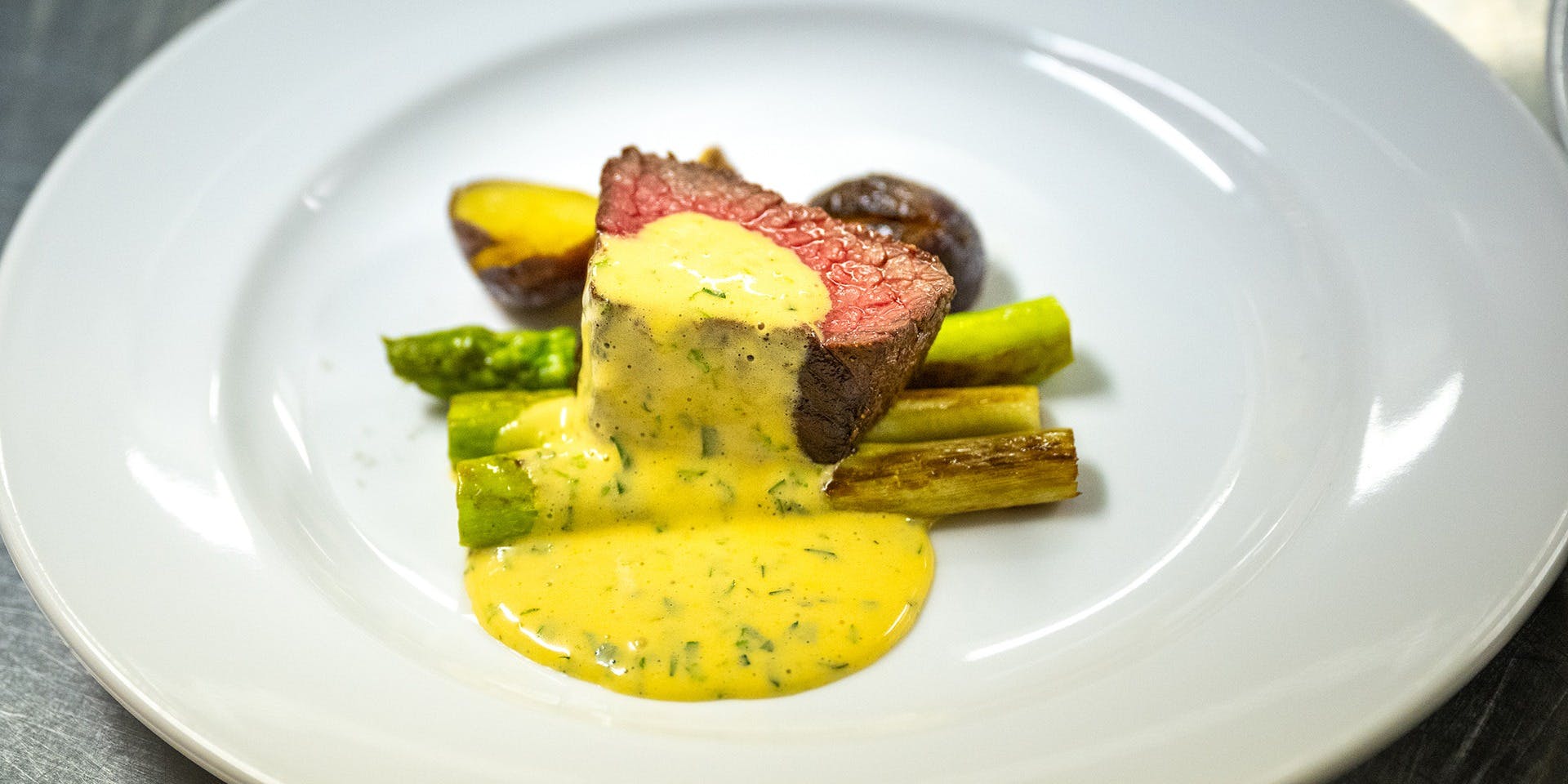 Aux Crieurs de Vin（オー クリウール ドゥ ヴァン）