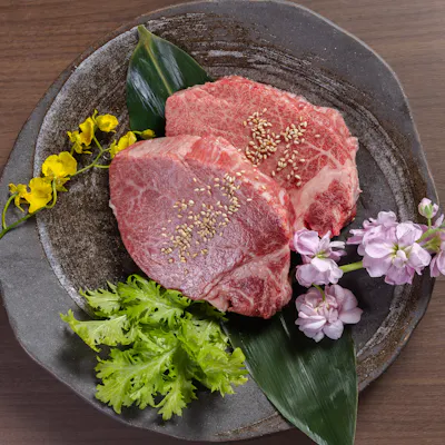 フォークで裂ける絶品ヒレ肉