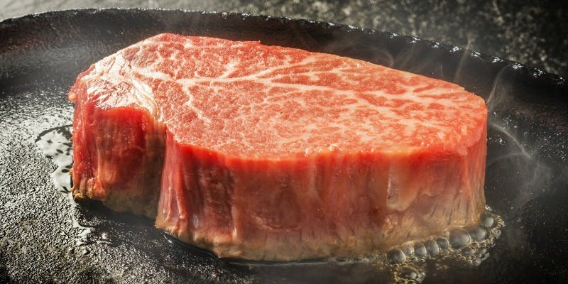 飛騨牛A5等級シャトーブリアン ヒレ肉コース　※6名様以上のご予約でヒレ肉の「肉磨き」をご覧いただけます