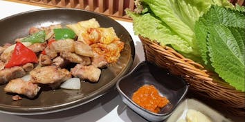 【お二人様セットA】サムギョプサルをメインに！人気のチャプチェ・海鮮チヂミ等 - 韓国料理 縁