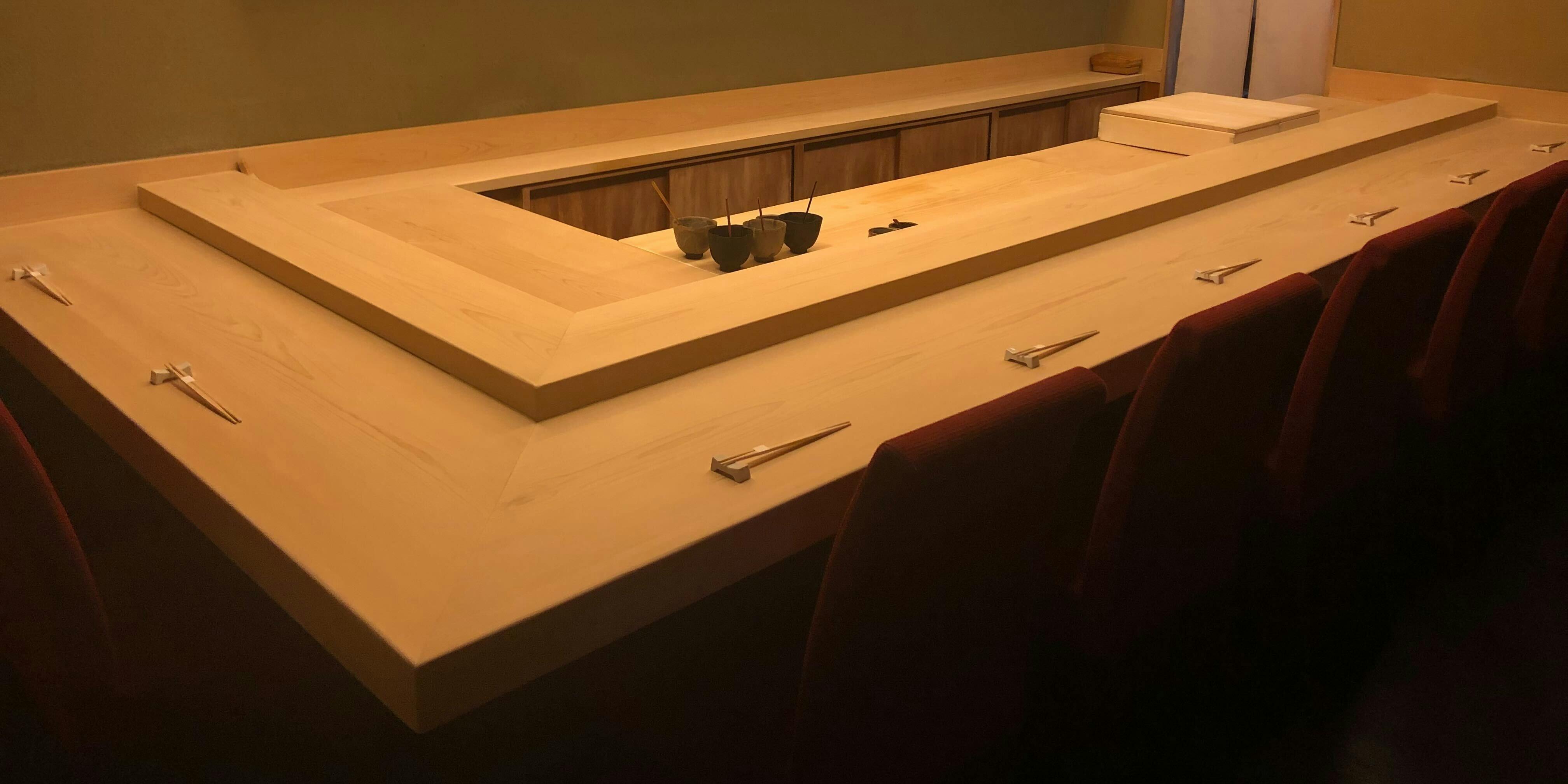 鮨 生粋（すし きっすい）