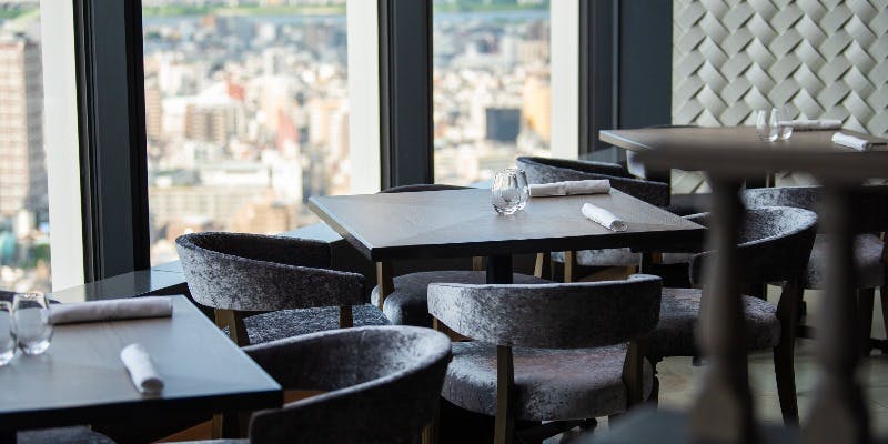 【中古】 隠れ家レストラン＆個室ダイニング 大切な人をいざないたい、とっておきのレストラン/スターツ出版 中古】 隠れ家レストラン＆個室ダイニング 大切な人をいざない