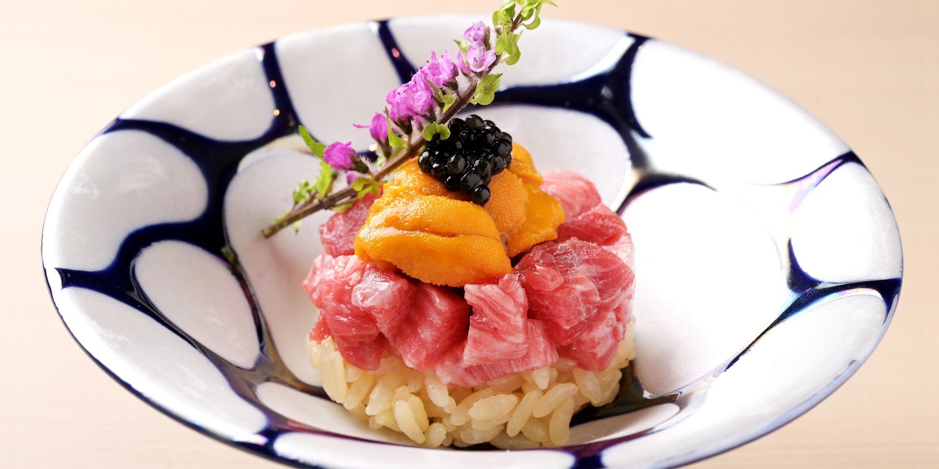 鮨 城間（シロマ）