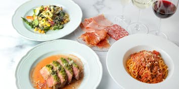 【パーティープラン】2h 飲み放題付き サラダやパスタ、お肉料理など全6皿 - Pecorino Market＆Restaurant