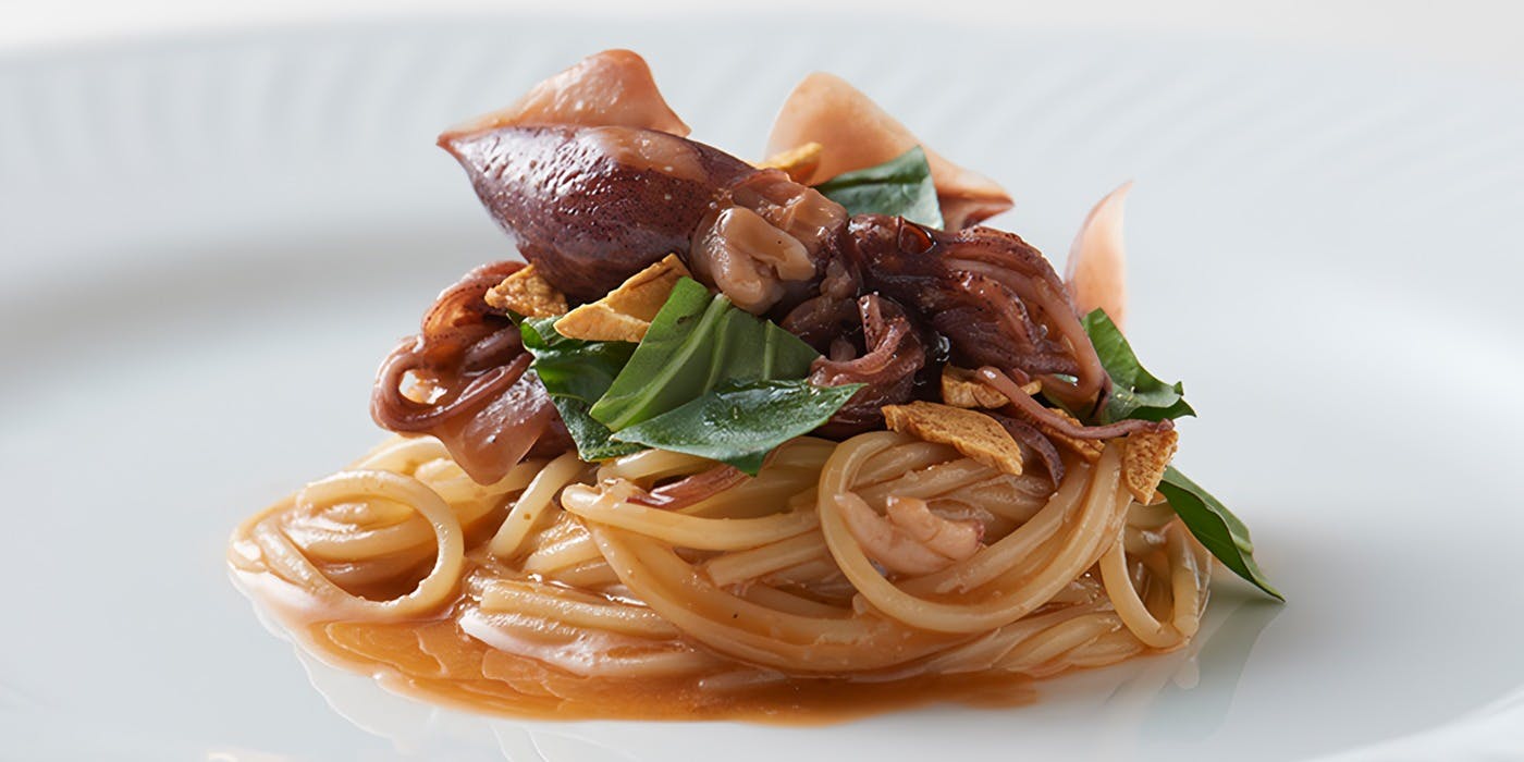 クチーナ ヒラタ