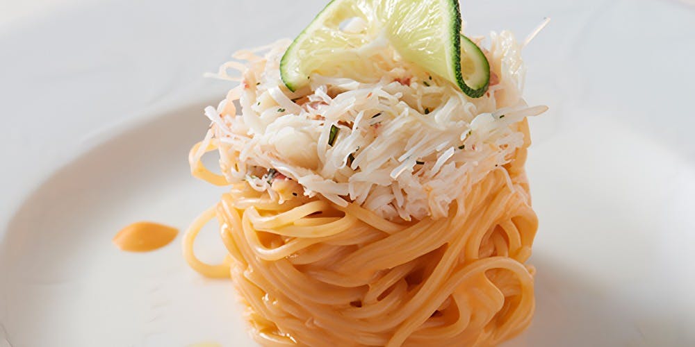 クチーナ ヒラタ