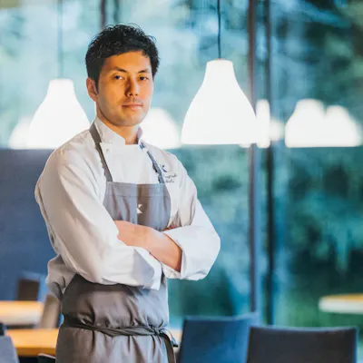佐藤充宜(サトウミツヨシ)─小林圭氏の薫陶を受けた料理人