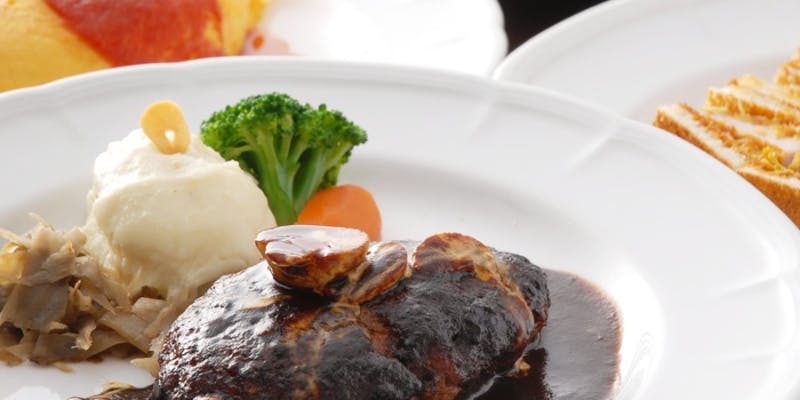 厳選コース　全7品＋150分飲み放題付き（3名以上のご予約限定）