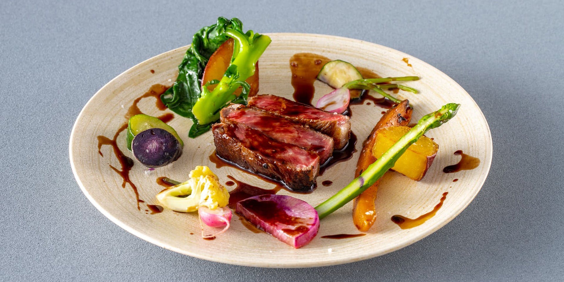 Dos Escenas（ドス エセナス）