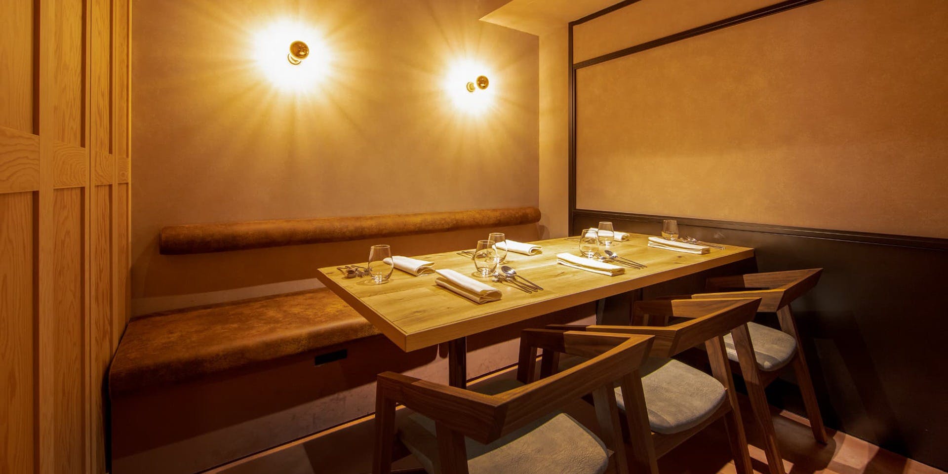 Dos Escenas（ドス エセナス）