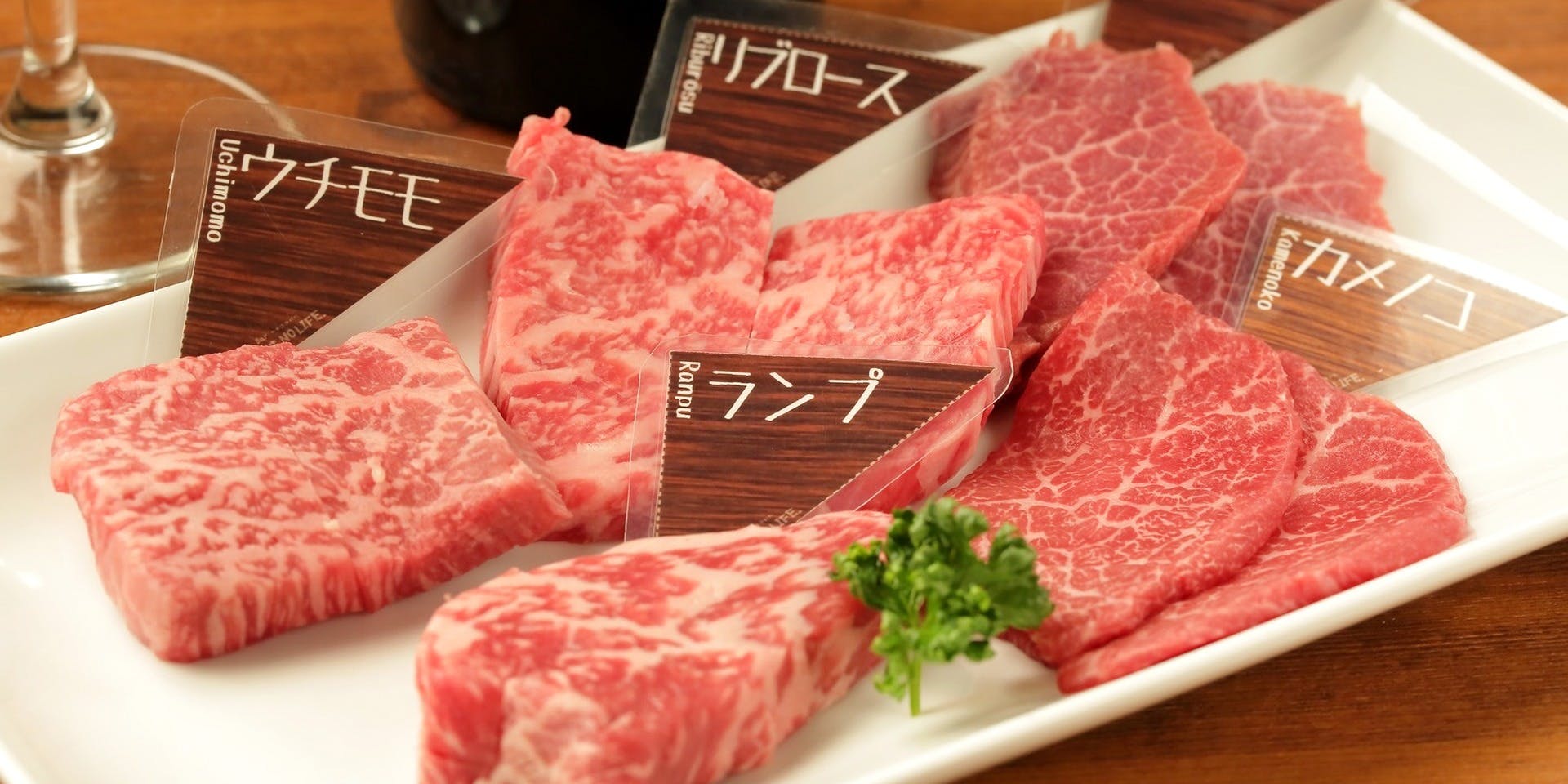 ノーミートノーライフ NO MEAT,NO LIFE. 6x （ノー ミート ノー ライフ 6）のご予約