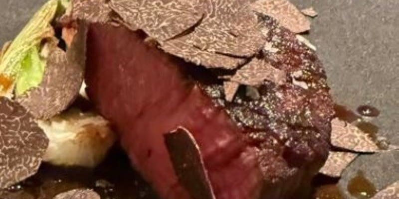 【シェフズスペシャル】厳選素材の特別コース1日1組限定～全9品～