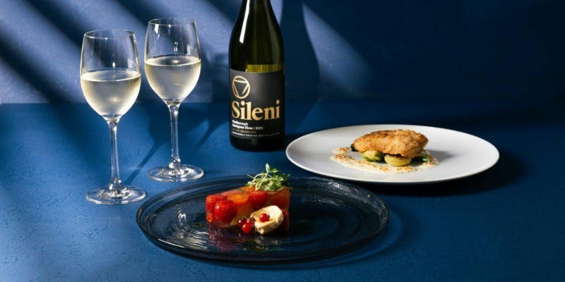 La Belle Assiette�^�U ���C�����p�[�N�z�e�� �A�C�R�j�b�N ���䓰��