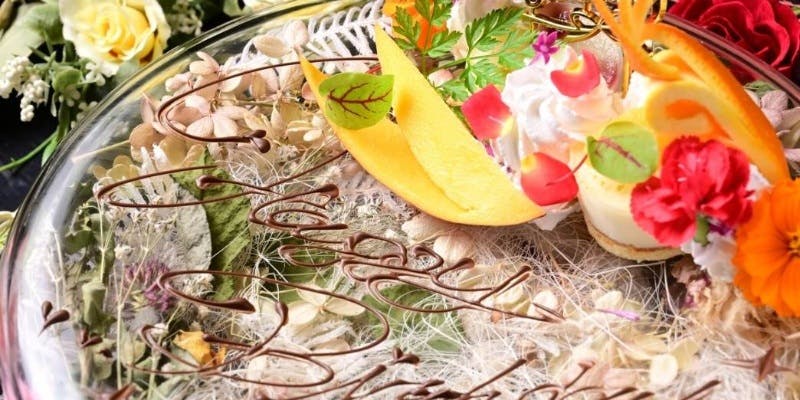 【二人の記憶に刻む】特製北京ダックと黒酢酢豚が彩るモダンチャイニーズコース（【個室】リクエスト予約）