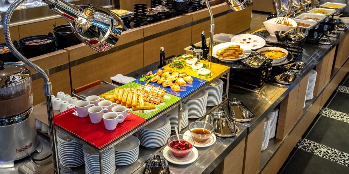 ラ・ベランダ／アパホテル＆リゾート 御堂筋本町駅前タワー - 画像5