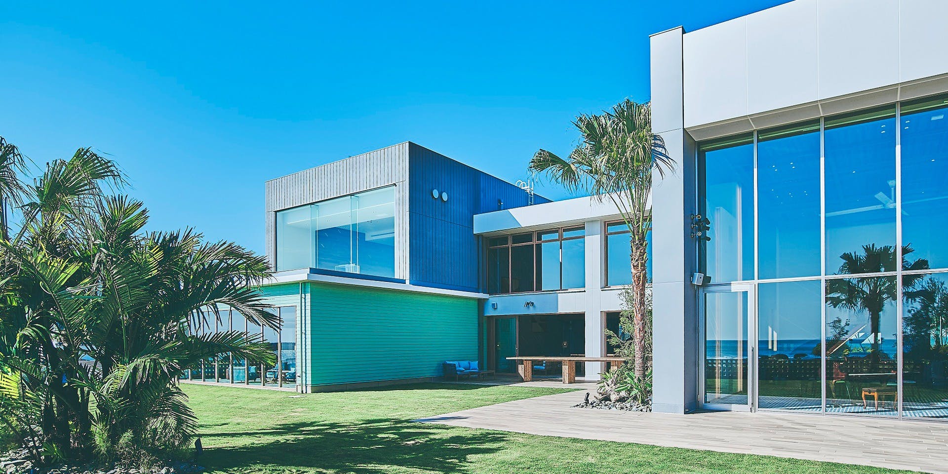 アマンダンブルー 青島