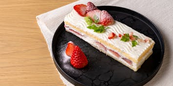 【CAKE SET】 - BAR BELLO GATTI／三井ガーデンホテル横浜みなとみらいプレミア