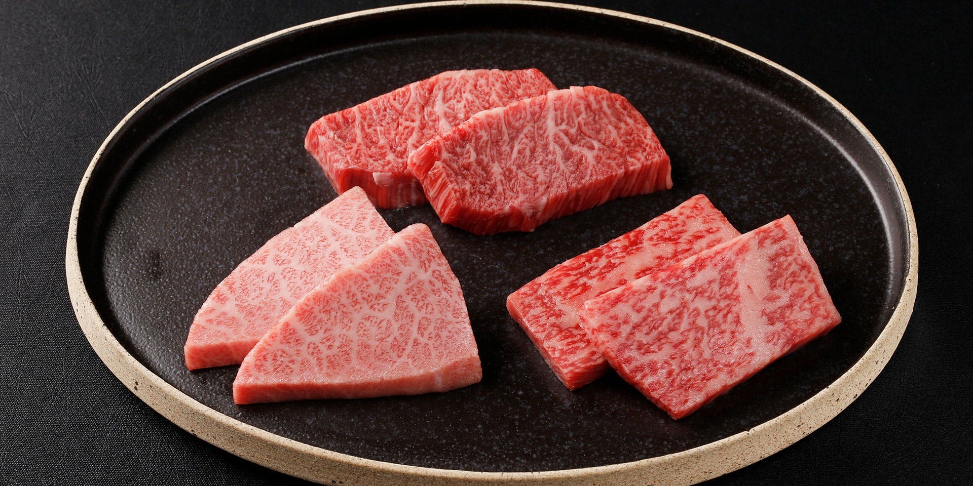 和牛焼肉 やくにく 路地裏 - 画像5