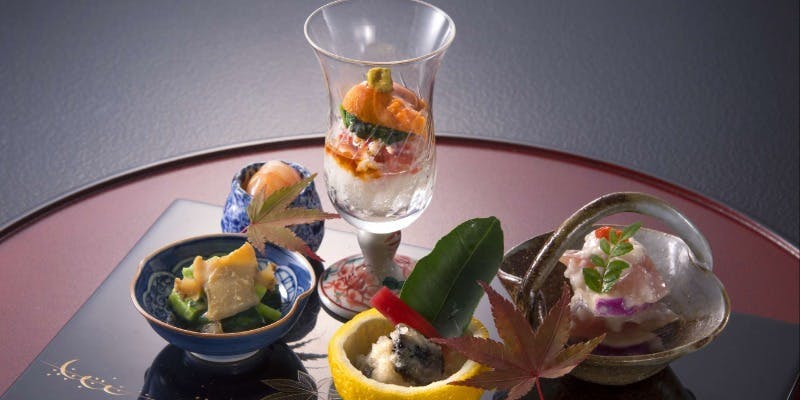 かなざわ石亭（せきてい）