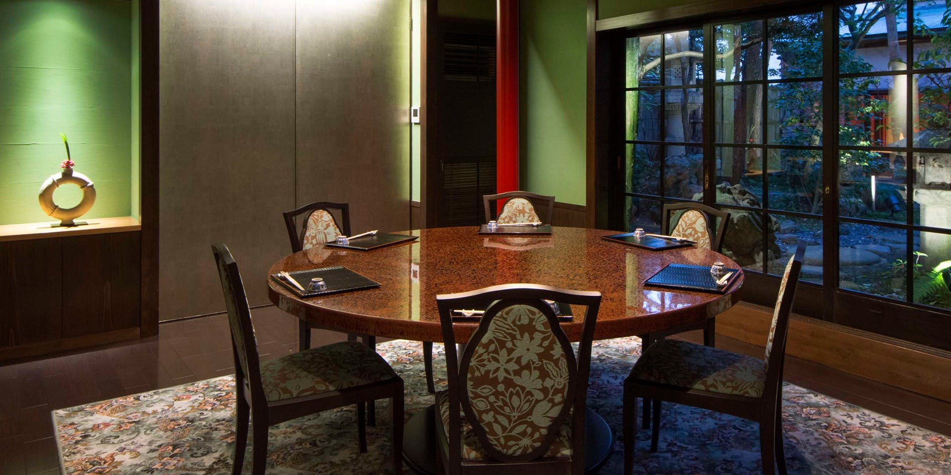 かなざわ石亭（せきてい） 2枚目