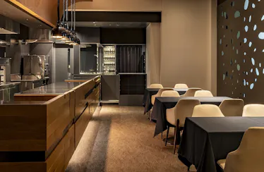 Restaurant L’aube(レストラン ローブ)
