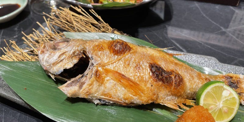 酒肆 門（シュシ モン）