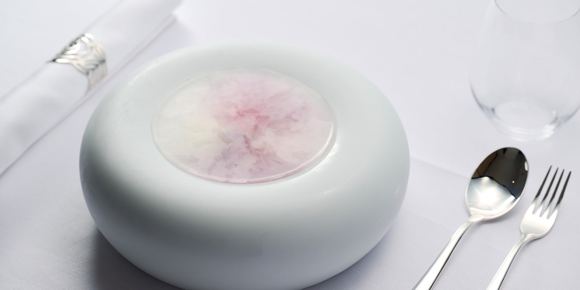 La Vallee d'Or（ラ ヴァレ ドール）