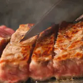 和牛鉄板焼き おかもと