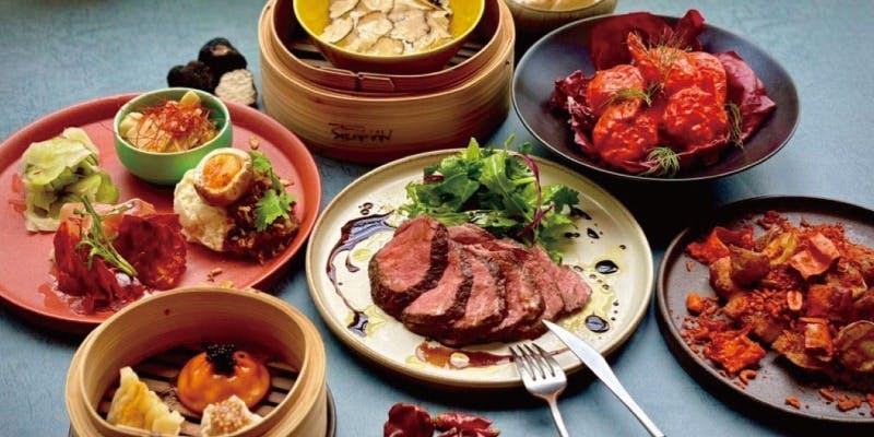 【ディナーシェアプラン】飲み放題付き！ローストビーフ、トリュフ蒸しご飯まで付いたSTEAMANの大皿プラン