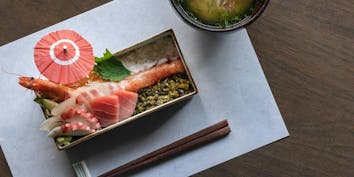 【1日限定10食】博多海鮮重 with MENTAIKO - 九州の旬 博多廊 本店