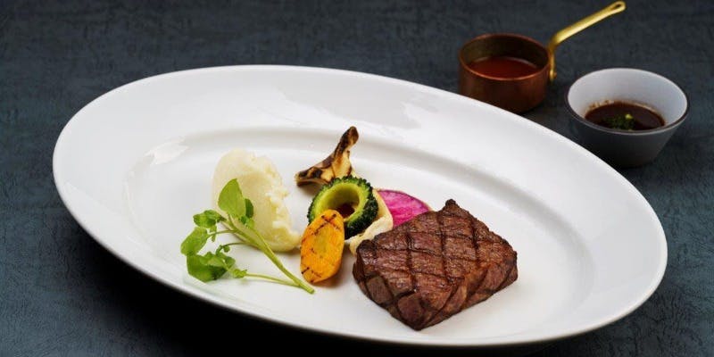 KINGDOM／ハレクラニ沖縄 【黒毛和牛＋前菜3種が選べるディナーコース】＋乾杯ドリンク付き（一休限定） ディナー プラン(11997806 ...