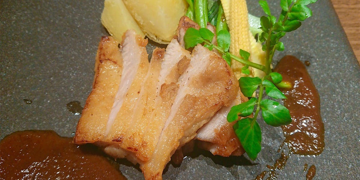 ECURIE（エキュリー）