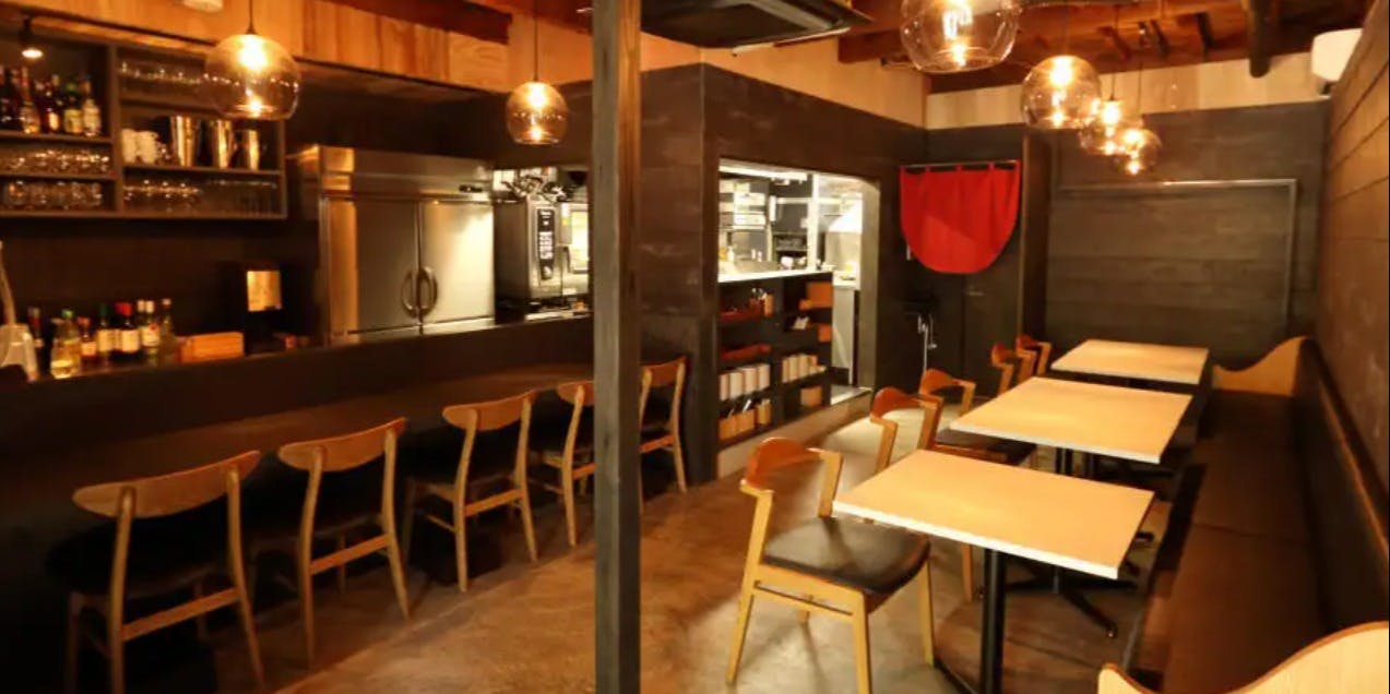 コメール マル イ モンターニャ（comer mar y montana）