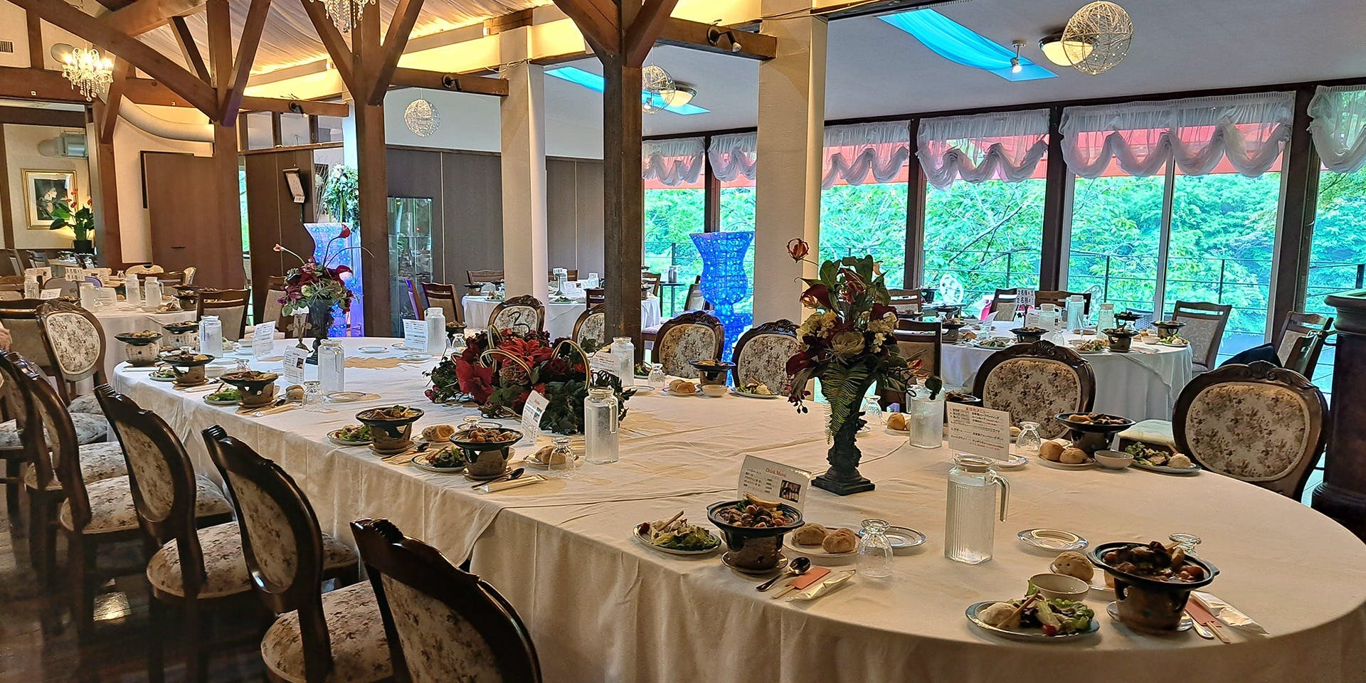 レストラン ピトレスク／6月の森オーベルジュ - 画像1