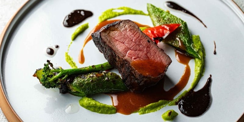 【Xmas2025】若狭牛お任せランチフルコース＋ワイン3種ペアリング