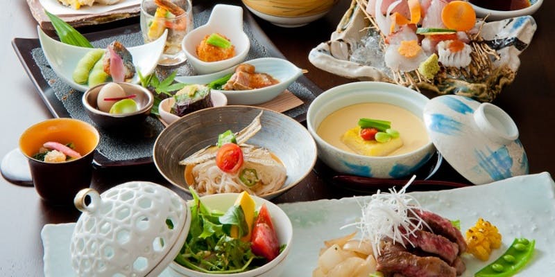 【お祝い／顔合わせ：結びコース】お祝い肴、御造里、御多喜合わせ、神戸牛ハネシタ、揚物など全10品