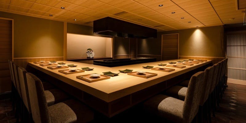 鳥匠いし井ひな