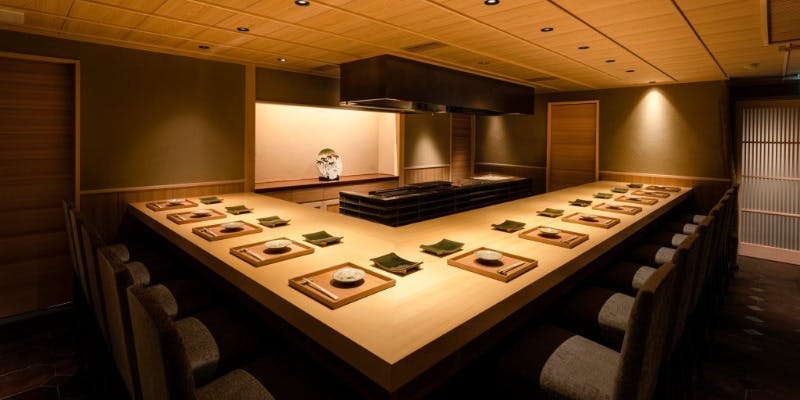 鳥匠いし井ひな