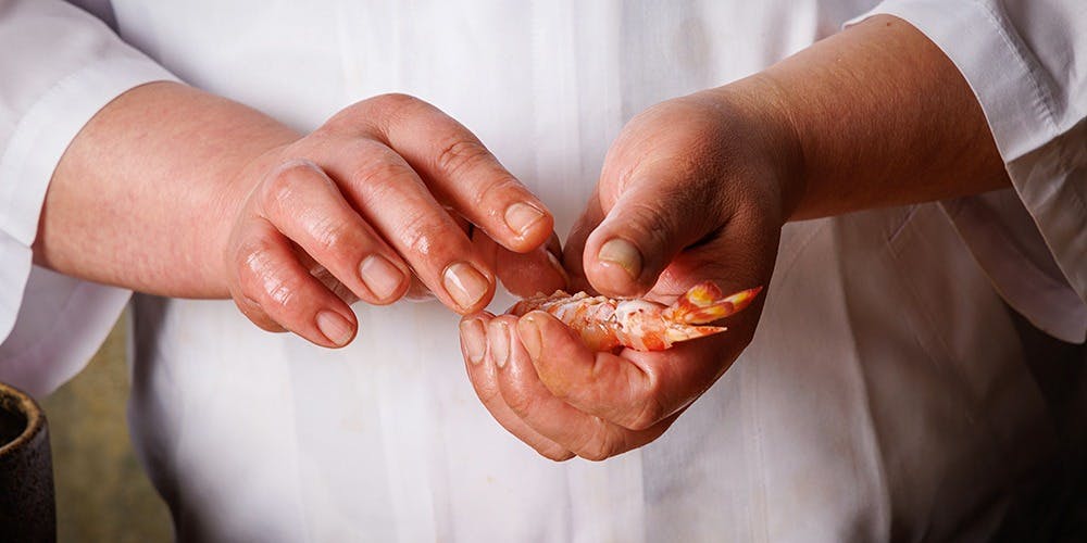鮨 冨味